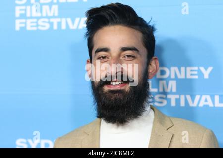 Sydney, Australien. 11.. Juni 2022. Ray kommt auf dem roten Teppich zur australischen Premiere von Seriously Red im State Theatre, 49 Market Street. Kredit: Richard Milnes/Alamy Live Nachrichten Stockfoto