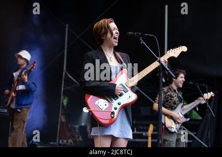 Oslo, Norwegen. 10.. Juni 2022. Die amerikanische Sängerin und Songwriterin Snail Mail spielt ein Live-Konzert während des norwegischen Musikfestivals Loaded Festival 2022 in Oslo. (Foto: Gonzales Photo/Alamy Live News Stockfoto