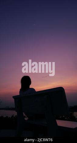 Girl Silhouette Moody Chill Vibe Hanoi Stockfoto