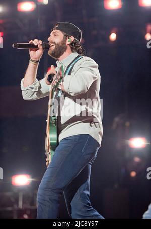 10. Juni 2022 - Nashville, Tennessee; USA - der Musiker THOMAS RHETT spielt live im Nissan Stadium im Rahmen des CMA Music Festivals 2022, das in der Innenstadt von Nashville stattfand. Copyright 2022 Jason Moore. (Bild: © Jason Moore/ZUMA Press Wire) Stockfoto
