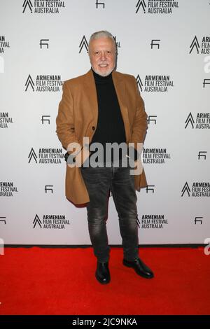 11. Juni 2022: GEORGE DONIKIAN nimmt am 11. Juni 2022 in Sydney, NSW Australien, an der Gala-Nacht des „Armenian Film Festival Australia“ in den Event Cinemas Top Ryde Teil (Bildquelle: © Christopher Khoury/Australian Press Agency via ZUMA Wire) Stockfoto