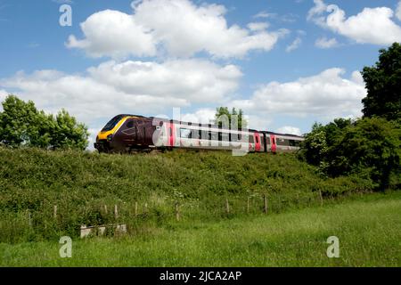 Ein Arriva Crosscountry Voyager Dieselzug, Warwickshire, Großbritannien Stockfoto