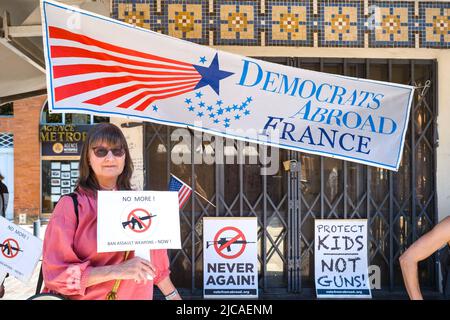 Kundgebung der Demokratischen Partei im Ausland zu Ehren der Opfer des Mordes an der Robb Elementary School in Uvalde, Texas, am 24. Mai 2022. Frankreich, Toulouse le 11 Juin 2022. Foto von Patricia Huchot-Boissier/ABACAPRESS.COM Stockfoto