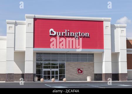 Kokomo - ca. Juni 2022: Kaufhaus Burlington. Burlington ist ein US-amerikanischer Einzelhändler in der Preisabteilung. Stockfoto