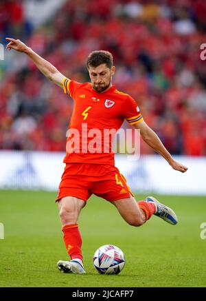 Ben Davies von Wales während des Spiels der UEFA Nations League im Cardiff City Stadium, Cardiff. Bilddatum: Samstag, 11. Juni 2022. Stockfoto