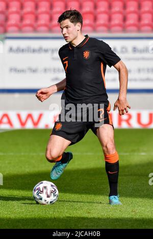 Llanelli, Wales. 11. Juni 2022. Jurgen Ekkelenkamp aus den Niederlanden U21 während des UEFA-Qualifier-Spiels der UU-21-Europameisterschaft der Gruppe E zwischen Wales U21 und den Niederlanden U21 im Parc y Scarlets in Llanelli, Wales, Großbritannien, am 11. Juni 2022. Quelle: Duncan Thomas/Majestic Media. Stockfoto