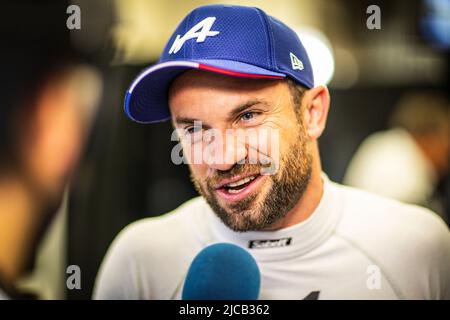 LAPIERRE Nicolas (Fra), Alpine Elf Team, Alpine A480 - Gibson, Portrait während der 2022 24 Stunden von Le Mans, 3. Lauf der FIA-Langstrecken-Weltmeisterschaft 2022, auf dem Circuit de la Sarthe, vom 11. Bis 12. Juni 2022 in Le Mans, Frankreich - Foto Alexandre Guillaumot / DPPI Stockfoto