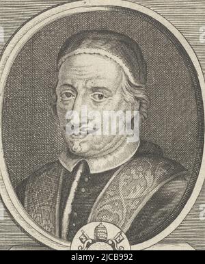 Porträt in einem ovalen Rahmen von Papst Innozenz XII., Antonio Pignatelli Büste links unter dem Porträt das Wappen des Papstes der Druck hat eine lateinische Beschriftung mit dem Namen der porträtierten Person, Portrait of Innocent XII , Druckerei: Gaspar Bouttats, (auf Objekt erwähnt), 1691 - 1695, Papier, Gravur, H 112 mm × B 74 mm Stockfoto