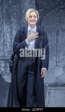 Vorhang auf von Samantha Hankey im Rosenkavalier, Nationaltheater, Oper München, Bayern, Deutschland. Stockfoto