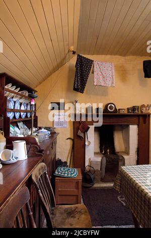 In einem Blackhouse in Gearrannan in der Nähe von Carloway, Isle of Lewis, Äußere Hebriden, Schottland, Großbritannien Stockfoto