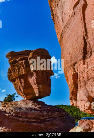 The Balanced Rock, Leaning Rock. Der Garten der Götter, Colorado, USA Stockfoto