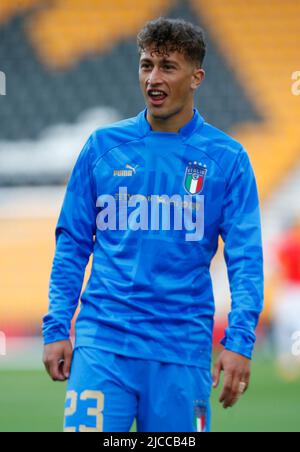 WOLVERHAMPTON ENGLAND - 11. JUNI : Salvatore Esposito von Italien während der UEFA Nations League - Gruppe A3 zwischen England und Italien im Molineux Stadium Stockfoto