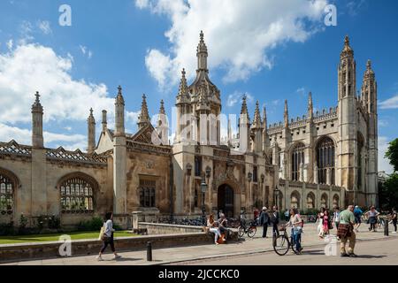 Frühlingsnachmittag im King's College in Cambridge, England. Stockfoto