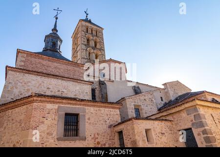 Rückansicht der Kirche Saint Martin, Iglesia de San Martin, in Segovia Stockfoto