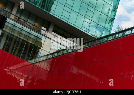 Schöne Farben in zeitgenössischer Architektur Stockfoto