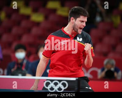 30.. JULI 2021 - TOKIO, JAPAN: Dimitrij Ovtcharov aus Deutschland reagiert beim Tischtennis-Männer-Einzel-Bronze-Medaillenspiel bei den Olympischen Spielen 2020 in Tokio Stockfoto