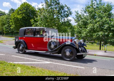 1934 30er Dreißiger 3500 ccm Black 1934 Rolls-Royce Phantom II Continental Sports Saloon;Roy & David Brooks fahren im 58. Und letzten Manchester zur Blackpool Touring Assembly für Veteran-, Vintage-, Classic- und beliebte Automobile. Stockfoto