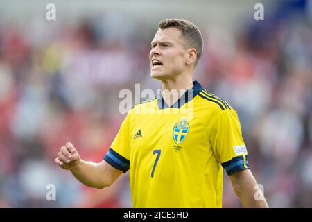 Oslo, Norwegen. 12.. Juni 2022. Der Schwede Viktor Claesson (7) wurde während des UEFA Nations League-Spiels zwischen Norwegen und Schweden im Ullevaal Stadion in Oslo gesehen. (Foto: Gonzales Photo/Alamy Live News Stockfoto