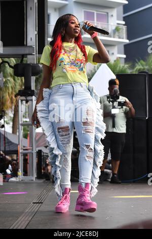 Pompano Beach FL, USA. 11.. Juni 2022. Stichiz tritt während des Kodak Black Day im Pompano Beach Park am 11. Juni 2022 in Pompano Beach, Florida, auf. Kredit: Mpi04/Media Punch/Alamy Live Nachrichten Stockfoto