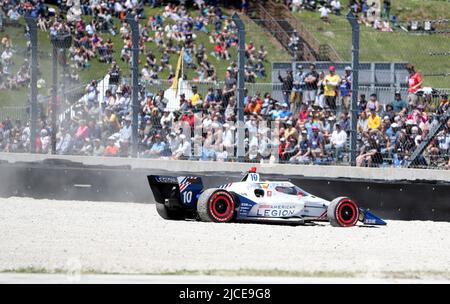Plymouth, Wisconsin, USA. 12.. Juni 2022. Alex Palou dreht sich während des NTT IndyCar Series SONSIO Grand Prix bei Road America in Plymouth, Wisconsin. Ricky Bassman/CSM/Alamy Live News Stockfoto