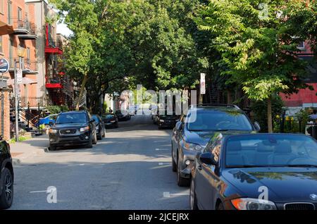 Seitenstraße in der Innenstadt von Montreal. Quebec, Kanada Stockfoto