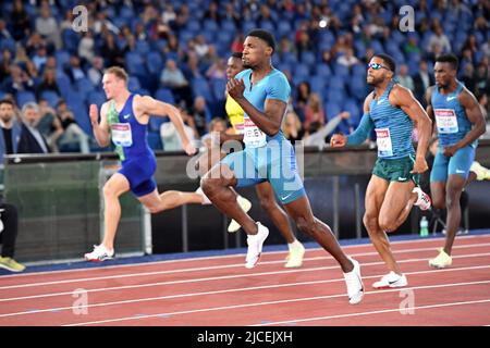 Fred Kerley (USA) gewinnt die 100-Meter-Strecke 9,92 während der 42. Golden Gala Pietro Menena in einem Wanda Diamond League-Treffen im Olympiastadion am Donnerstag, Juni Stockfoto