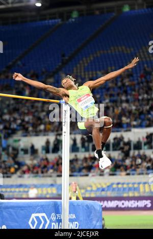 JuVaughn Harrison (USA) gewinnt den Hochsprung mit 7-5 1/4 (2,27 m) während der 42. Goldenen Gala Pietro Menena in einem Wanda Diamond League-Treffen bei Olympic S Stockfoto