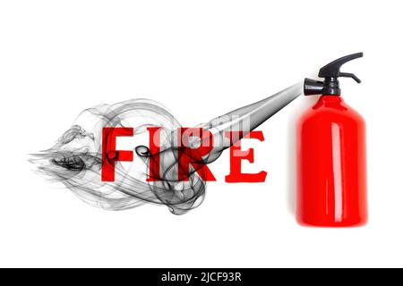 Roter Spielzeugfeuerlöscher und WORTFEUER in schwarzem Rauch isoliert auf weißem Hintergrund. Kreatives Brandschutzkonzept. Stockfoto