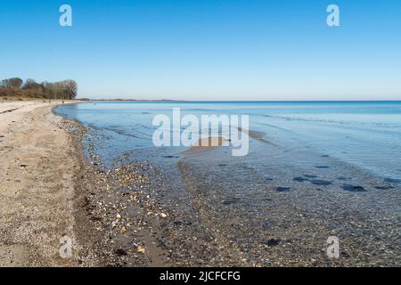 Schleswig-Holstein, Küste bei Maasholm, Badestrand, kleine Sandbank Stockfoto
