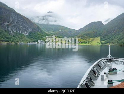 Norwegen, Møre Og Romsdal, die Stadt Geiranger am Ende des Geirangerfjords. Stockfoto