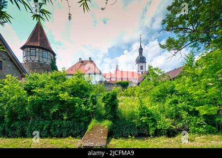 Schäferturm, Stadtbefestigung, Kirchturm, Quelle, Dorfblick, Prichsenstadt, Franken, Bayern, Deutschland, Europa, Stockfoto