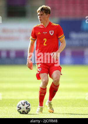 Finley Stevens von Wales beim Qualifikationsspiel der UEFA-Europameisterschaft U21 im Parc y Scarlets, Llanelli. Bilddatum: Samstag, 11. Juni 2022. Stockfoto