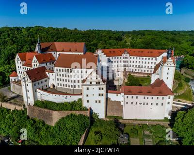 Schloss Colditz ist ein Renaissanceschloss in Colditz in Mittelsachsen und erlangte internationalen Ruhm durch seine Nutzung als Kriegsgefangenenlager für alliierte Offiziere während des Zweiten Weltkriegs Stockfoto