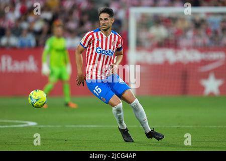 Girona, Spanien. 11. Juni 2022, Juanpe vom FC Girona während des La Liga SmartBank-Spiels, Finalspiel, erste Etappe, zwischen dem FC Girona und CD Teneriffa spielte am 11. Juni 2022 im Montilivi-Stadion in Girona, Spanien. (Foto von Bagu Blanco / PRESSINPHOTO) Stockfoto