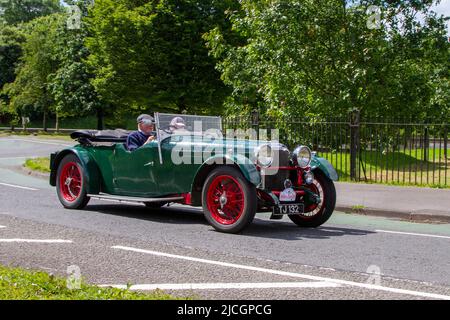 1932 30s 30er Jahre ALVIS Tourer 2511cc; Automobile, die während des Jahres 58. der Manchester to Blackpool Touring Assembly für Veteran, Vintage, Classic und geschätzte Autos vorgestellt wurden. Stockfoto