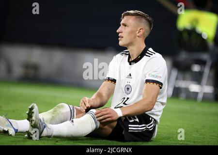 Nico Schlotterbeck aus Deutschland MÜNCHEN, DEUTSCHLAND - 07. JUNI: UEFA Nations League Ein Gruppen-3-Spiel zwischen Deutschland und England in der Allianz Arena am 07. Juni 2022 in München. Nations League Deutschland England © diebilderwelt / Alamy Stock Stockfoto
