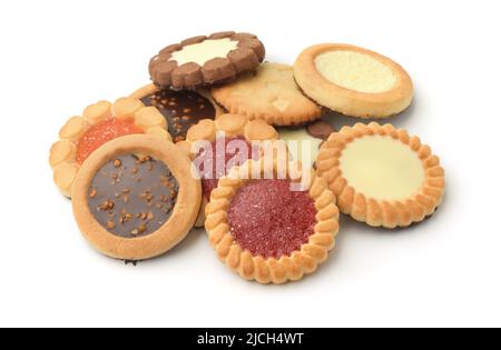 Haufen von verschiedenen runden Cookies auf weiß isoliert Stockfoto