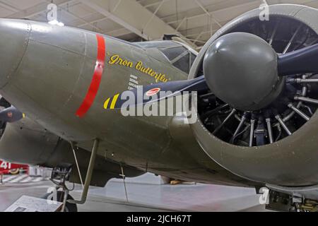 Liberal, Kansas - Das Mid-America Air Museum. Das Museum zeigt über 100 Flugzeuge. Der Beech C-45 Expeditor wurde während des Zweiten Weltkriegs und der Ko geflogen Stockfoto