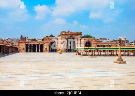 Die JAMA Masjid- oder Jumah-Moschee ist eine Hauptmoschee in der Stadt Ahmedabad im Bundesstaat Gujarat in Indien Stockfoto