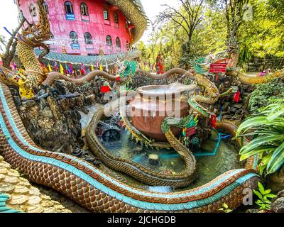 Wat Sam Phran der Drachentempel in Nakhon Pathom, Thailand Stockfoto