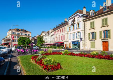 NYON, SCHWEIZ - 19. JULI 2019: Nyon ist eine Stadt am Ufer des Genfer Sees im Kanton Waadt in der Schweiz Stockfoto