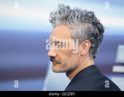 LONDON, ENGLAND - 13. JUNI: Taika Waititi nimmt an der britischen Premiere von „Lightyear“ auf dem Cineworld Leicester Square am 13. Juni 2022 in London, England, Teil. Foto von Gary Mitchell/Alamy Live News Stockfoto