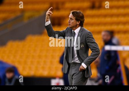 Foto LaPresse - Fabio Ferrari11 Giugno 2022 Wolverhampton, Regno Uneto Sport Calcio Inghilterra vs Italia - UEFA Nations League - Gruppo C Giornata 3/6 - Stadio Molineux. Nella foto:Roberto Mancini (Italien) Photo LaPresse - Fabio Ferrari Juni, 11 2022 Wolverhampton, Vereinigtes Königreich Sportfußball England vs Italien - UEFA Nations League - Gruppe C 3/6 - Molineux Stadium. Im Bild:Roberto Mancini (Italien) Stockfoto