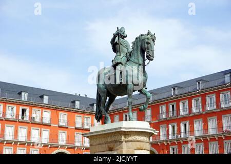 Statue von König Philipp III. Auf der Plaza Mayor, Madrid Spanien Stockfoto