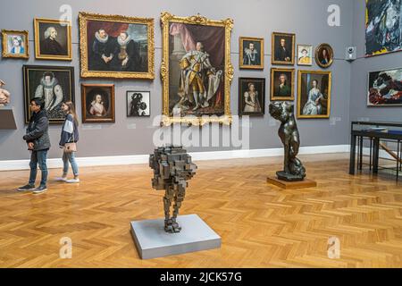 14. Juni 2022: Gemälde und Skulpturen in der Art Gallery of South Australia, Adelaide, Australien Stockfoto