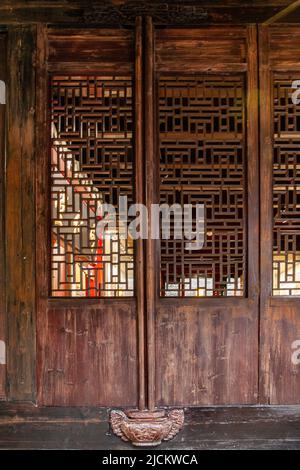 Zhejiang, die Stadt Zhejiang, jiangbei CiCheng, Holzfenstersäule, Drogenmuseum Stockfoto