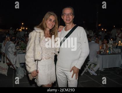 Dîner en Blanc 2022 à Paris Frankreich Stockfoto