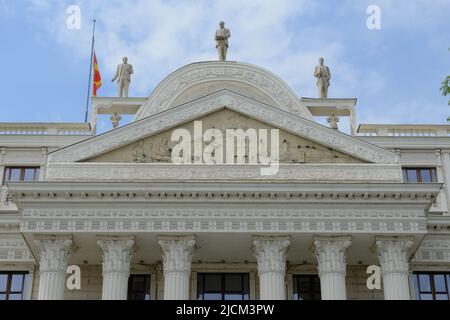 Regierungsgebäude in Skopje in Mazedonien Stockfoto