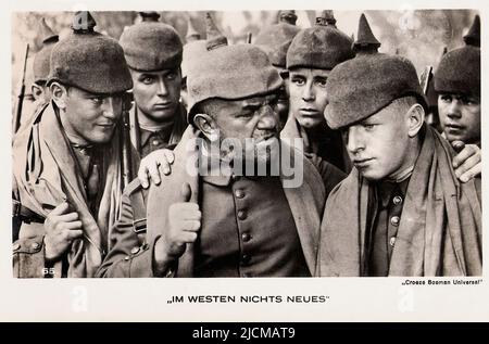 Porträt von Lew Ayres, Louis Wolheim und Owen Davis jr. In All Quiet on the Western Front - Stille Hollywood-Ära Stockfoto