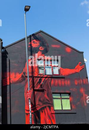 Wandgemälde von Mo Salah, Liverpool Street Art, Anfield Road, Liverpool, England, VEREINIGTES KÖNIGREICH Stockfoto